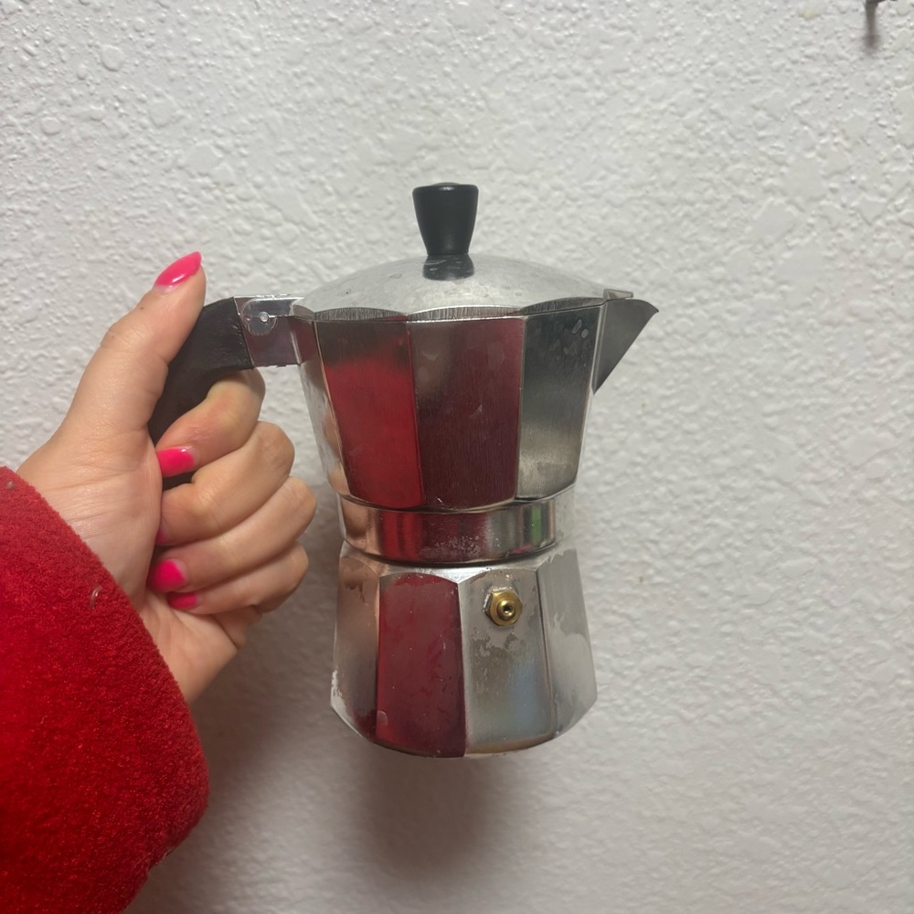Silver Stovetop Espresso Maker - Classic Moka Pot